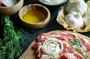 Porc crémeux à la moutarde et à l'aneth