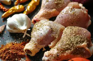 Poulet aux épices berbere et sa salsa de tomates épicées