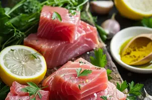 Délice de thon au citron et persillade à l'huile d'olive