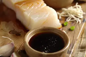 Délice de morue au gingembre et sauce soja-mirin